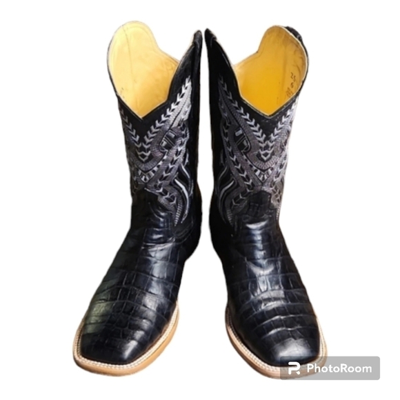 Torres leather Other - Western boots, Embroidered Cowhide leather boots, square 8.5Men (9.5 women)
